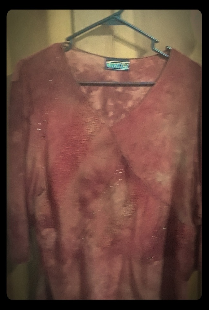 Xl stretchy soft plus size top.